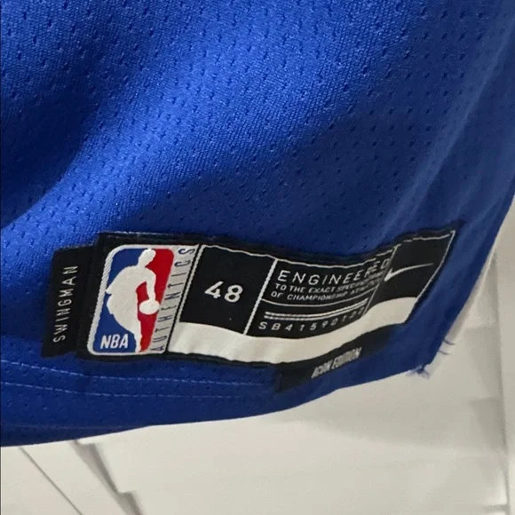 Nike NWT Golden State Warriors Blue and Yellow Dri-FIT Jersey size L,MSRP$149.99 - Picture 4 of 11